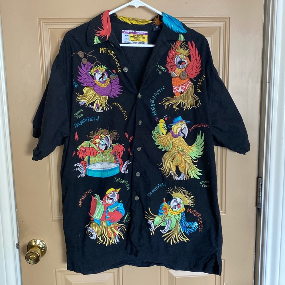 Jimmy Buffet’s MARGARITAVILLE Concert Camp Parrot Shirt